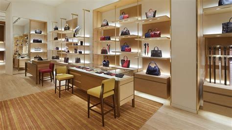 hermes bote stuttgart mustafa|Luxury Shopping Stuttgart (12 Stores): Louis Vuitton, Hermès, .